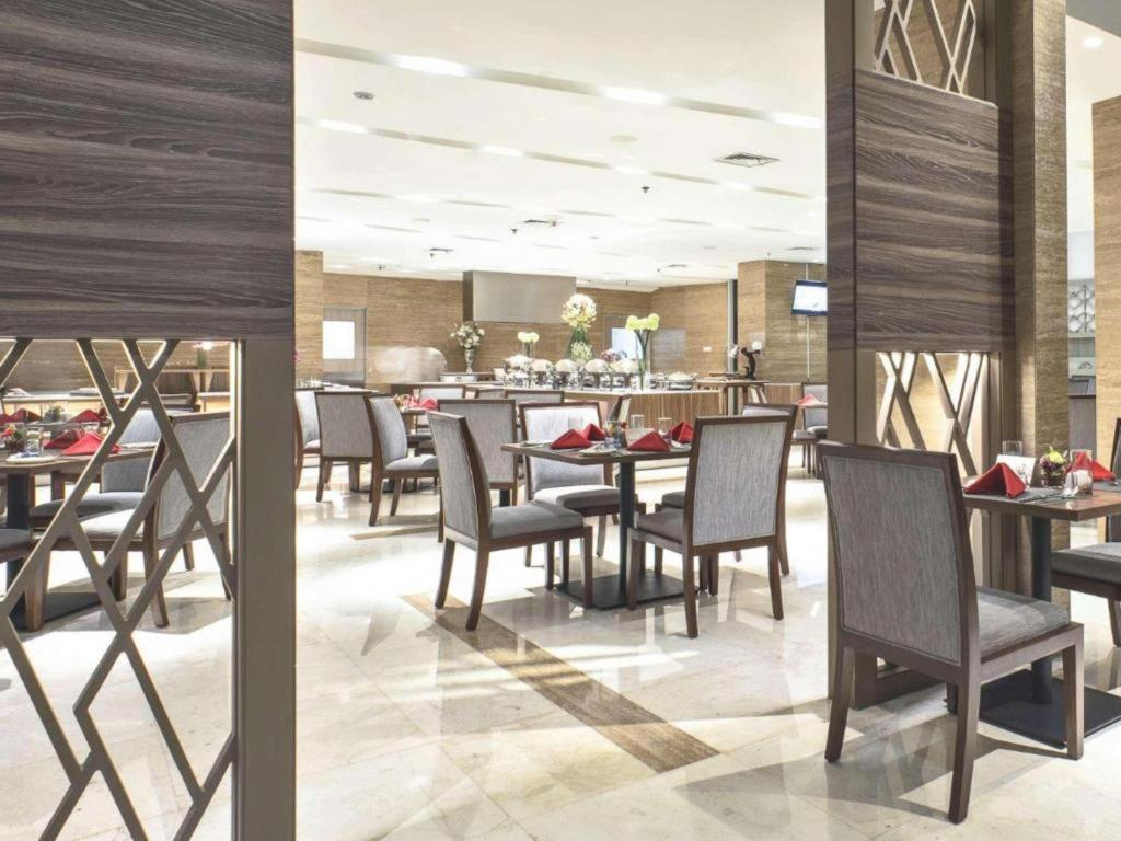 Hotel Grandhika Iskandarsyah Джакарта Екстер'єр фото