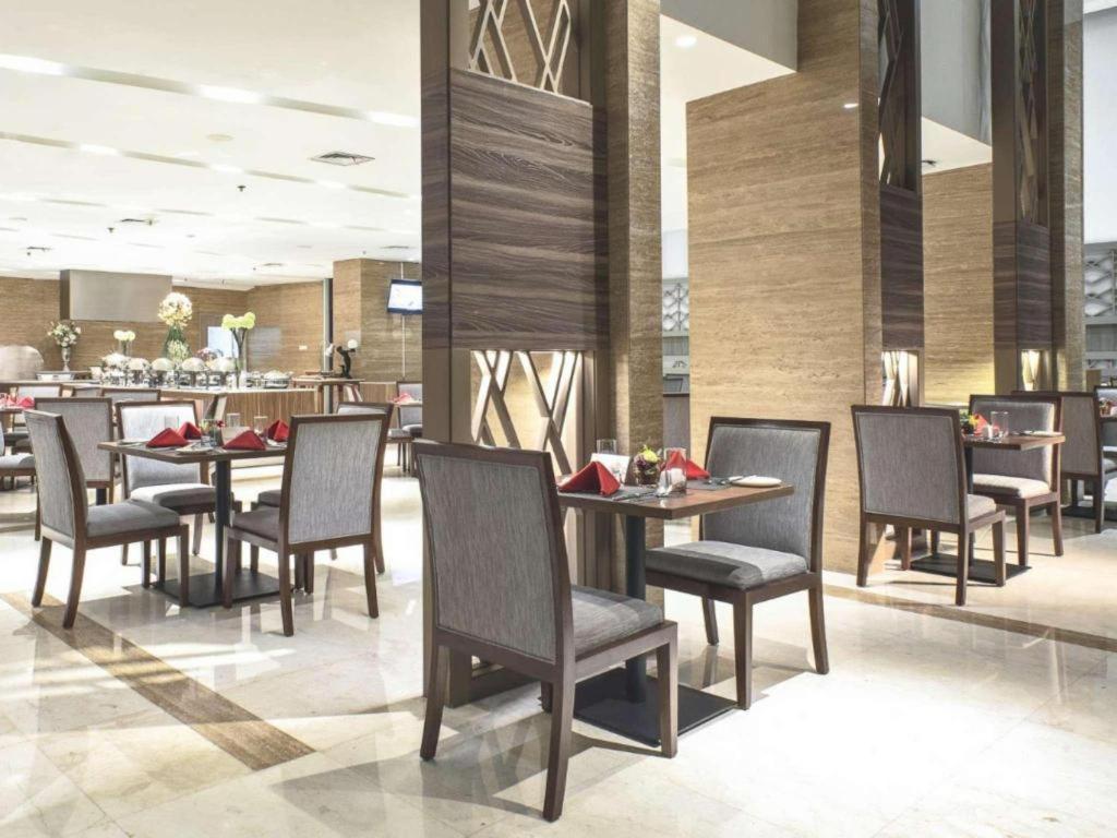 Hotel Grandhika Iskandarsyah Джакарта Екстер'єр фото