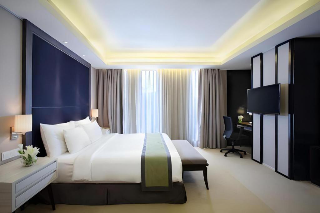 Hotel Grandhika Iskandarsyah Джакарта Екстер'єр фото