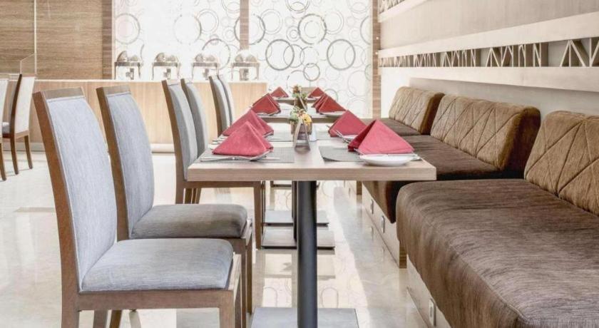 Hotel Grandhika Iskandarsyah Джакарта Екстер'єр фото