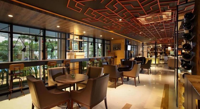 Hotel Grandhika Iskandarsyah Джакарта Екстер'єр фото