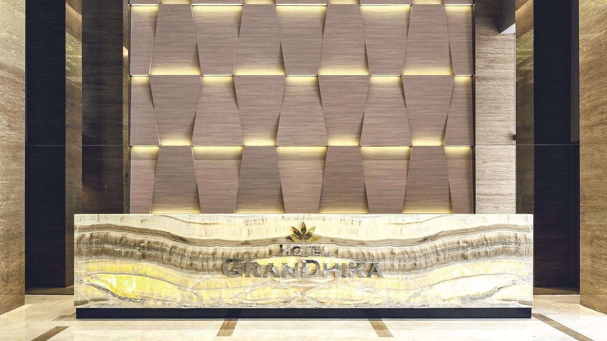Hotel Grandhika Iskandarsyah Джакарта Екстер'єр фото