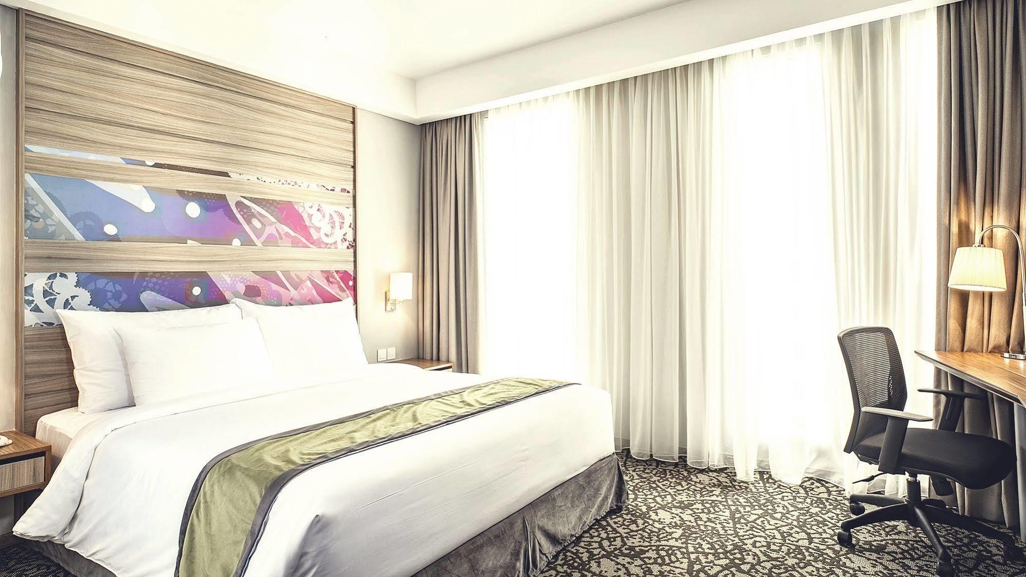 Hotel Grandhika Iskandarsyah Джакарта Екстер'єр фото